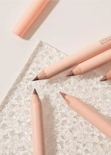 Load image into Gallery viewer, Lip Liners
